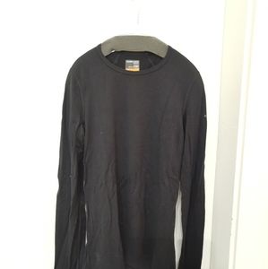 Icebreaker Base layer shirt 100% Merino NWOT
